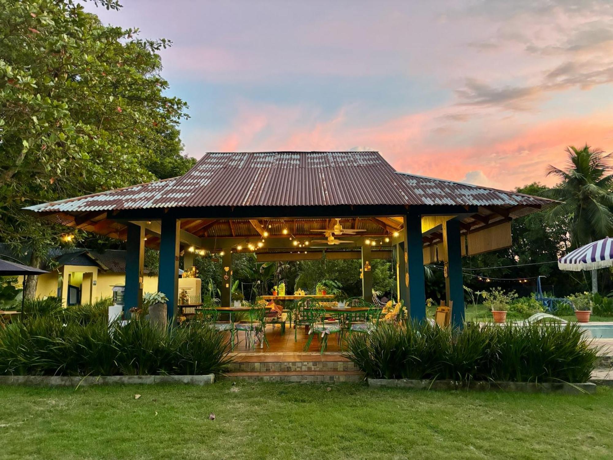 Campito Loving Bed & Breakfast Higuey Exterior photo